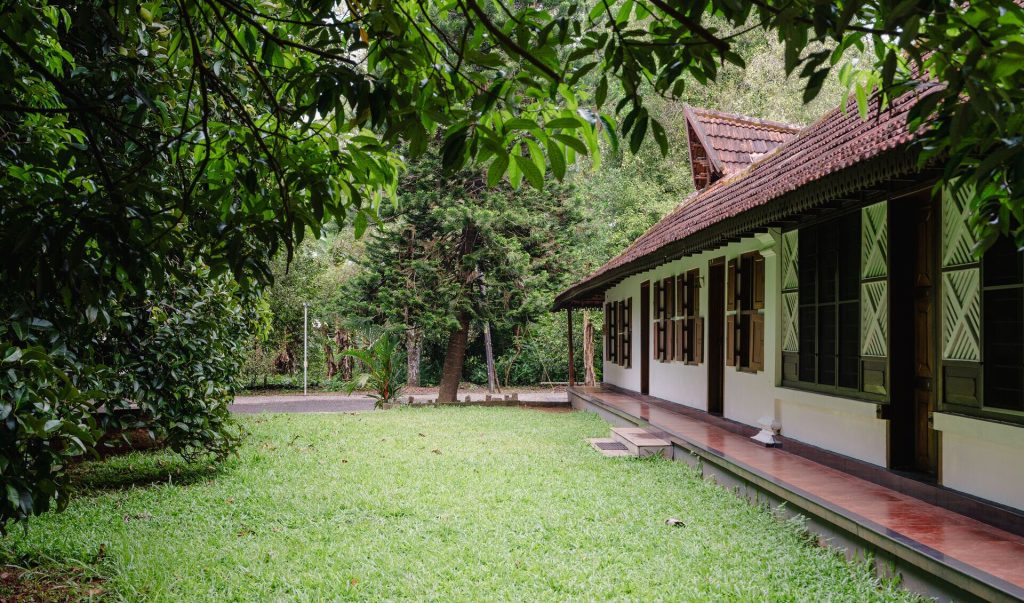 Nalukettu Courtyard